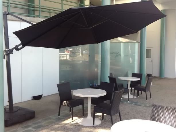 Imagen del bar/restaurante del Motel Tamwell and Coffee Lounge. Foto 3