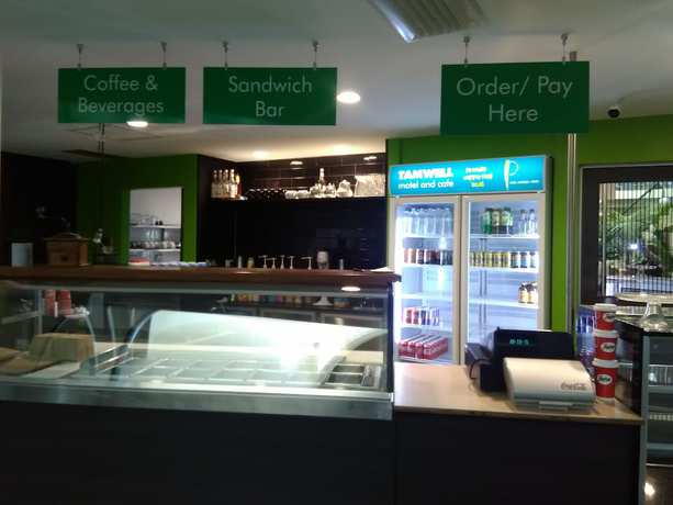 Imagen de los interiores del Motel Tamwell and Coffee Lounge. Foto 10