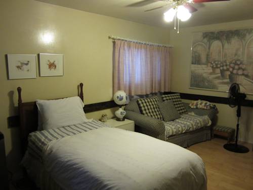 Imagen de la habitación del Motel Tel-a-friend. Foto 6