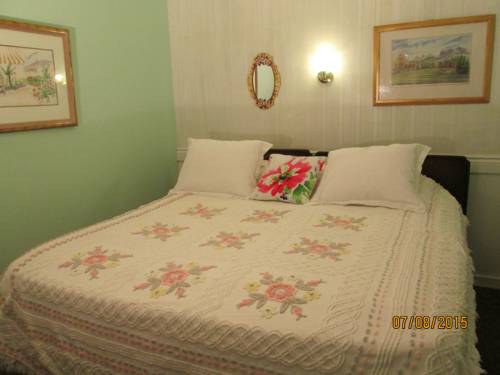 Imagen de la habitación del Motel Tel-a-friend. Foto 11