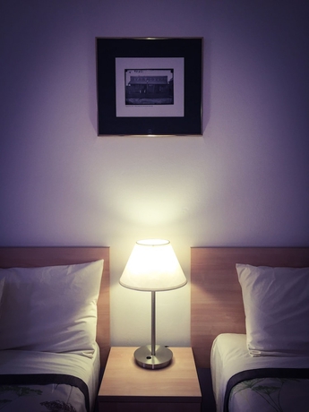 Imagen de la habitación del Motel Ten Dollar Town. Foto 7