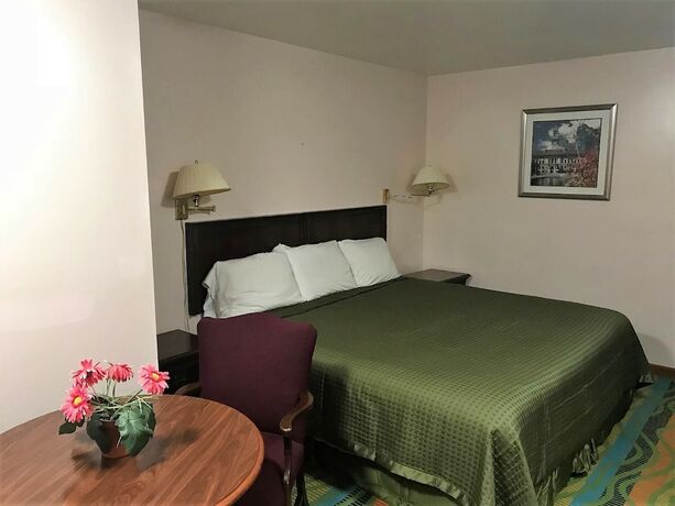 Imagen de la habitación del Motel The Atlantic, East Wareham. Foto 17