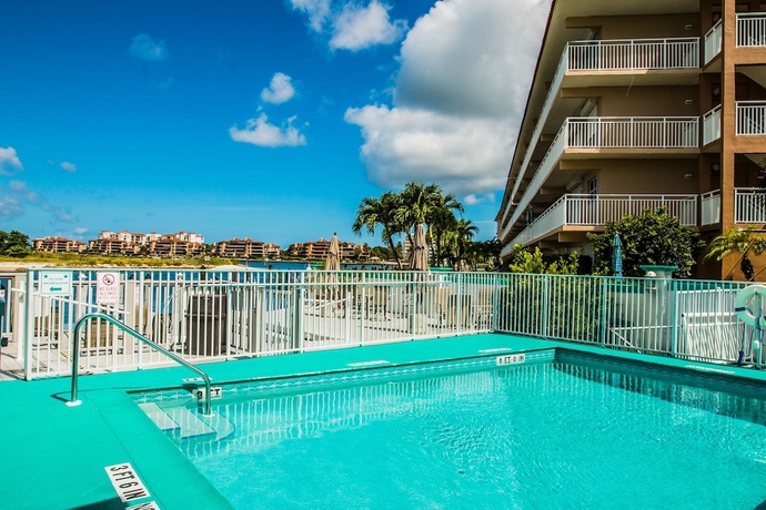 Imagen de la piscina del Motel The Boat House. Foto 19