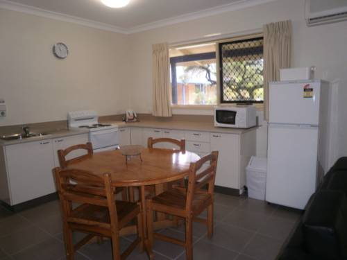 Imagen de la habitación del Motel The Carmel Yamba. Foto 2