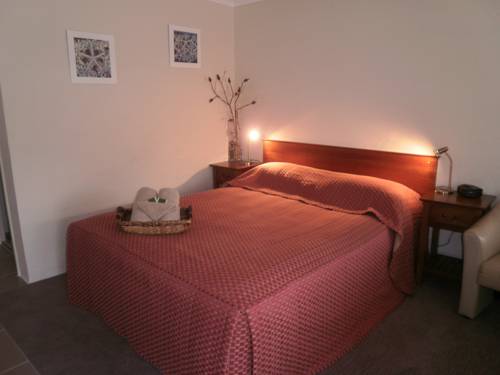 Imagen de la habitación del Motel The Carmel Yamba. Foto 3