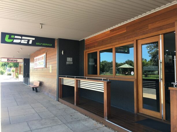 Imagen general del Motel The Commercial Hotel. Foto 3