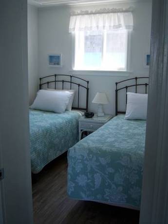 Imagen de la habitación del Motel The Garlands. Foto 3