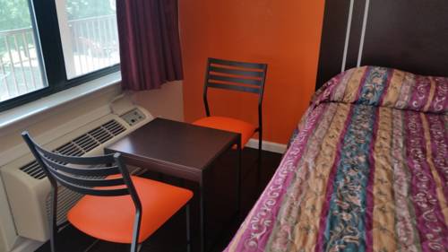 Imagen de la habitación del Motel The Heart Of Texas. Foto 5