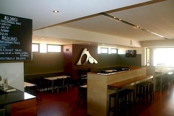 Imagen del bar/restaurante del Motel The Imperial, Bowral. Foto 6