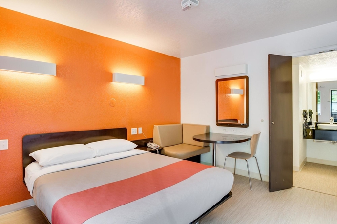 Imagen de la habitación del Motel The Jackson SouthTown. Foto 4