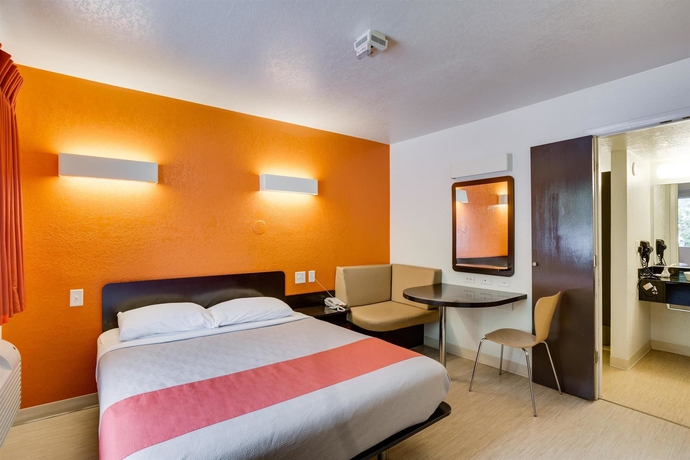 Imagen de la habitación del Motel The Jackson SouthTown. Foto 5