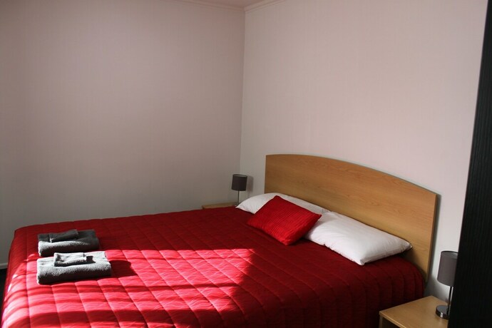 Imagen de la habitación del Motel The Lakes. Foto 23