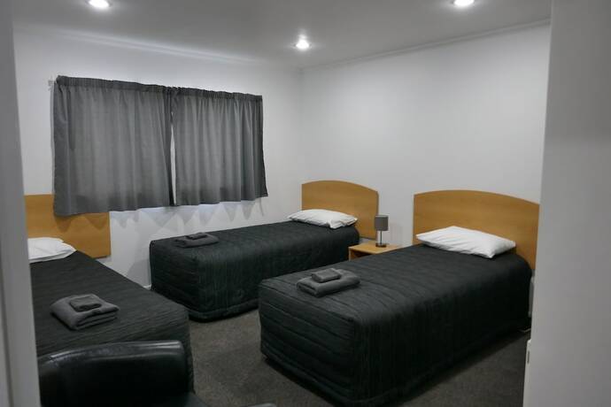 Imagen de la habitación del Motel The Lakes. Foto 34