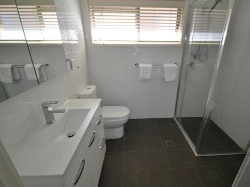 Imagen de la habitación del Motel The Oaks Hotel, Oak Flats. Foto 4