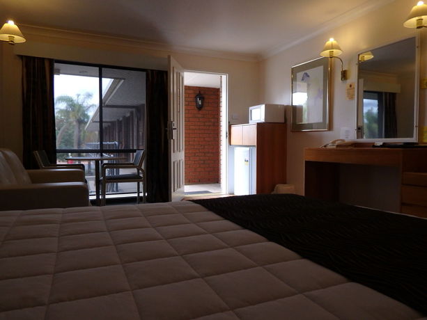 Imagen de los interiores del Motel The Palms Dubbo. Foto 15