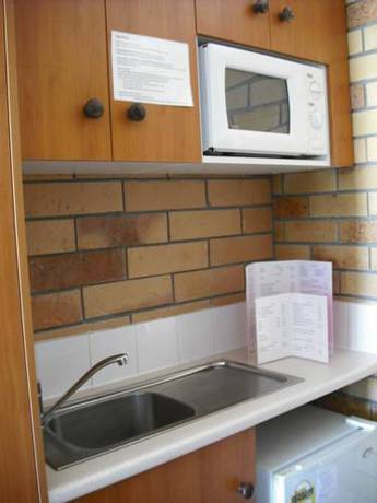 Imagen de la habitación del Motel The Phoenix Artesian Spa Resort and Accommodation. Foto 4