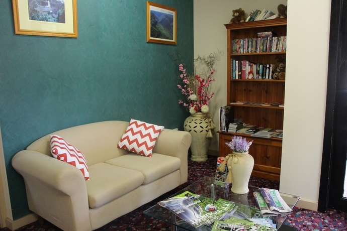 Imagen de los interiores del Motel The Pioneer Way. Foto 19