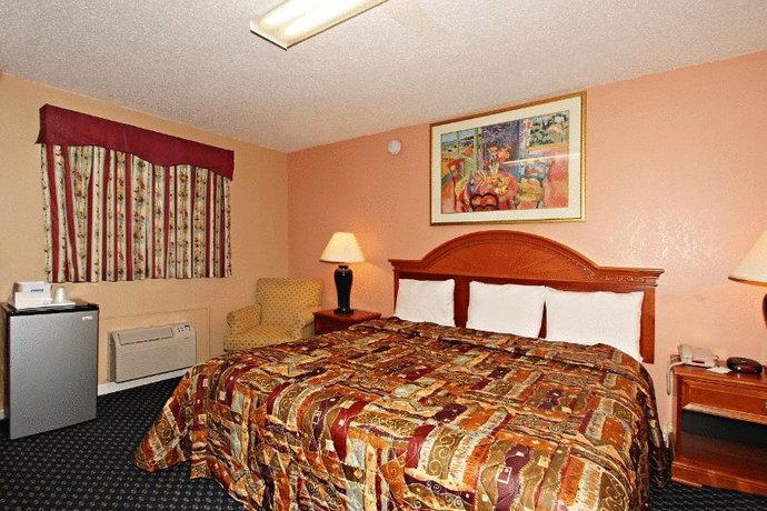 Imagen general del Motel The Regal Inn & Suites. Foto 11