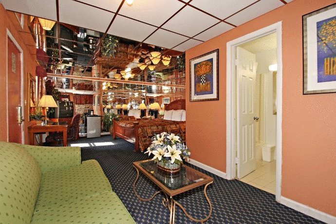 Imagen general del Motel The Regal Inn & Suites. Foto 13