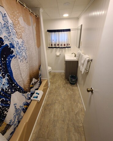 Imagen de la habitación del Motel The Tides. Foto 20