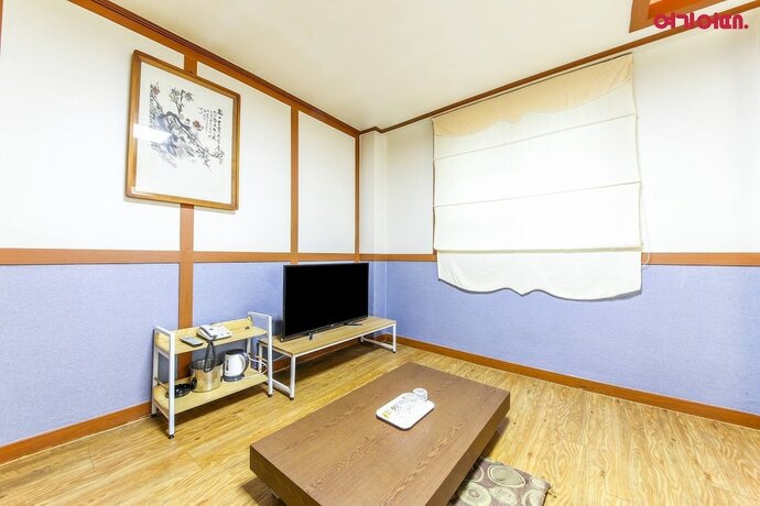 Imagen de la habitación del Motel Theme. Foto 6