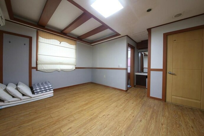 Imagen de la habitación del Motel Theme. Foto 19