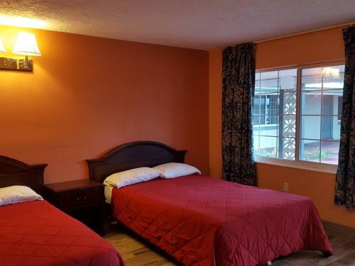 Imagen de la habitación del Motel Three Oaks. Foto 5