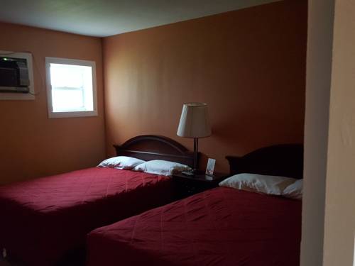 Imagen de la habitación del Motel Three Oaks. Foto 14