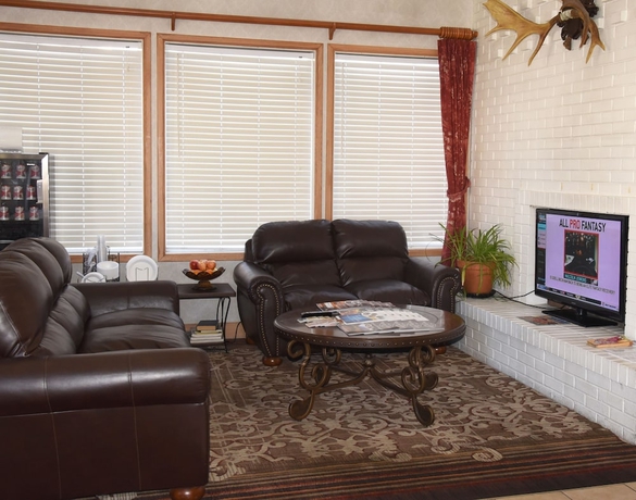 Imagen de los interiores del Motel Thunderbird, Elko. Foto 19