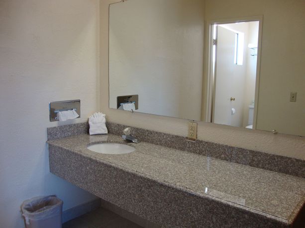 Imagen de la habitación del Motel Tiki Lodge, Medford. Foto 12