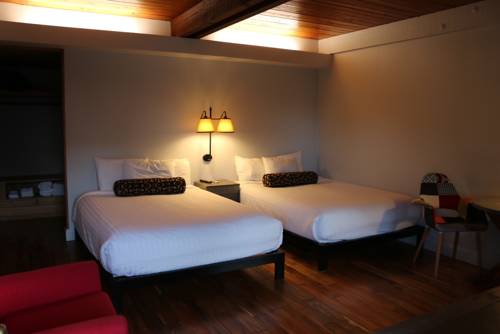 Imagen de la habitación del Motel Timbers Inn. Foto 4