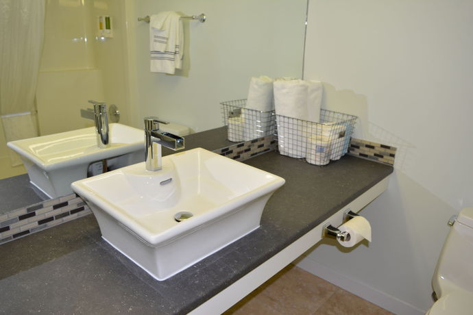Imagen de la habitación del Motel Tofino Harborview. Foto 9