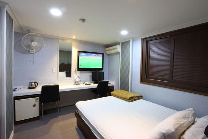 Imagen de la habitación del Motel Top, Busan. Foto 5