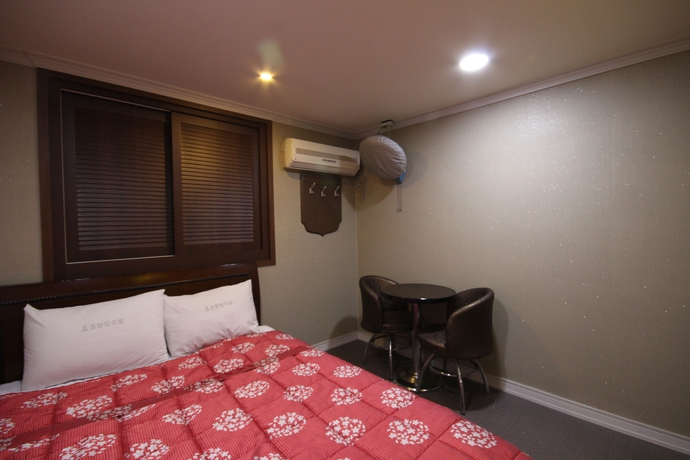 Imagen de la habitación del Motel Top, Busan. Foto 7