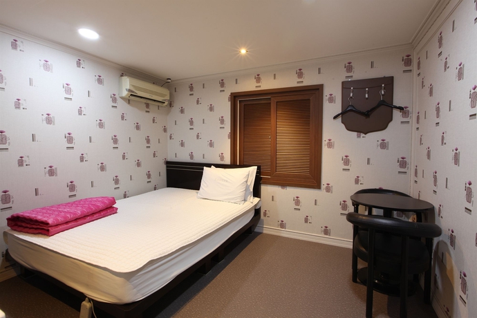 Imagen de la habitación del Motel Top, Busan. Foto 8