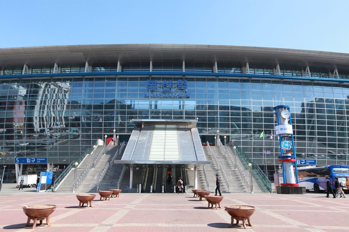 Imagen de los exteriores del Motel Top, Busan. Foto 13