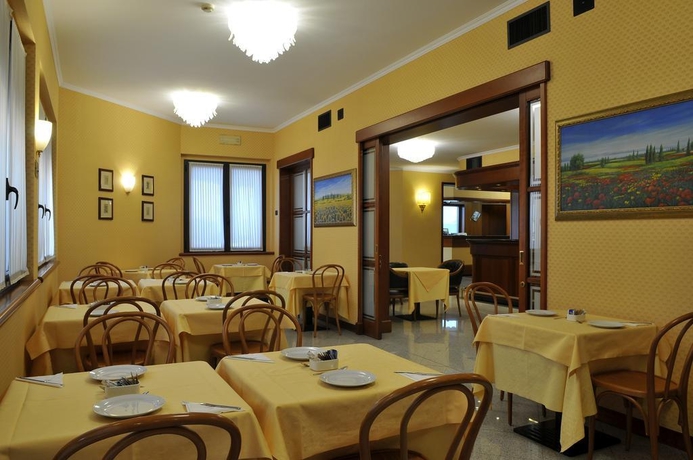 Imagen general del Motel Top, Cusago. Foto 12