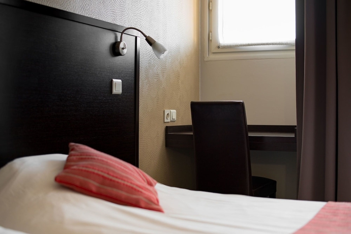 Imagen de la habitación del Motel Top, ISTRES. Foto 10