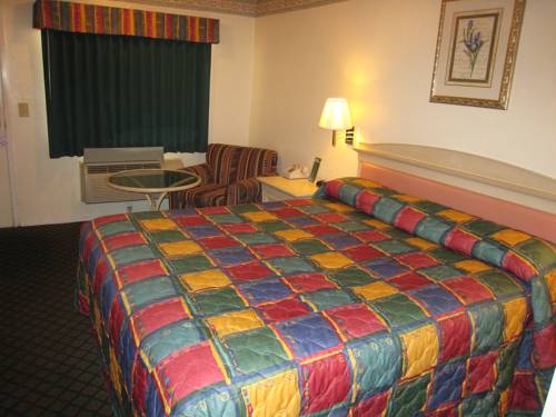 Imagen de la habitación del Motel Town House, Lancaster. Foto 13