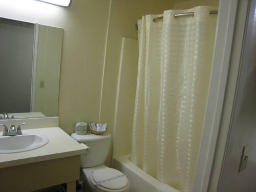 Imagen de la habitación del Motel Town House, Lancaster. Foto 14
