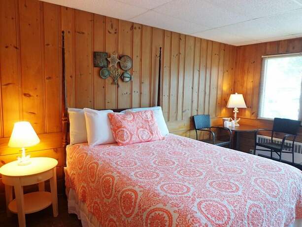 Imagen general del Motel Town and Beach. Foto 4