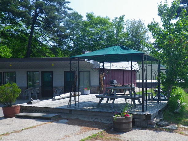 Imagen de la habitación del Motel Town and Country, Parry Sound. Foto 6