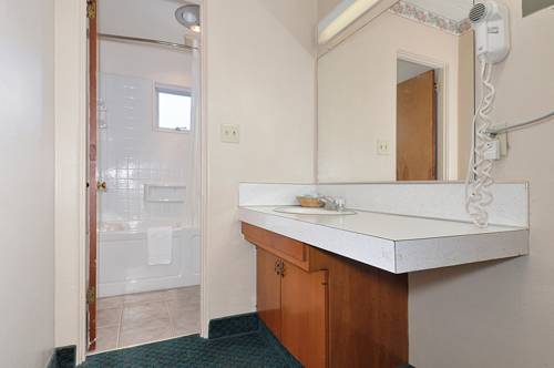 Imagen de la habitación del Motel Townhouse, Kelso. Foto 7