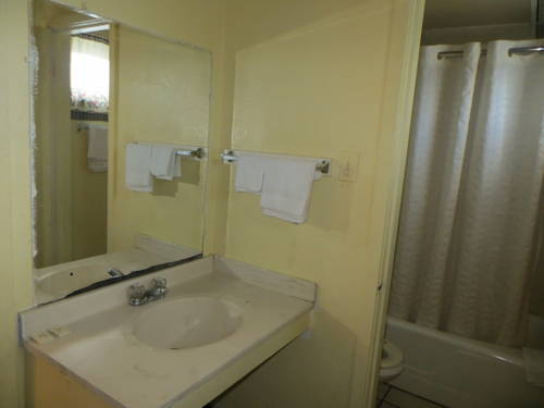 Imagen de la habitación del Motel Trailway. Foto 9