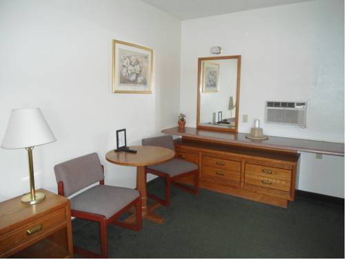 Imagen de la habitación del Motel Travel Inn, Ca&ntilde;on City. Foto 15