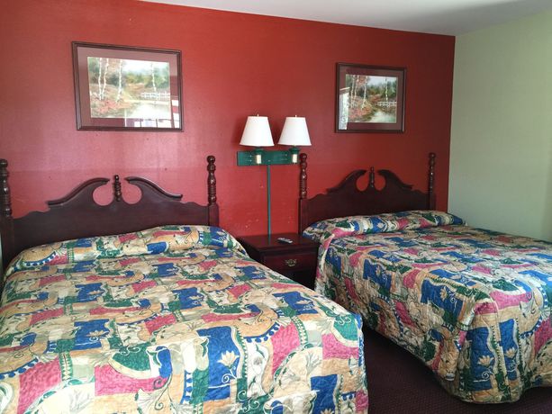 Imagen de los exteriores del Motel Travelers, Elko. Foto 9