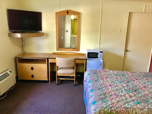 Imagen de la habitación del Motel Travelers Inn, Salem. Foto 7