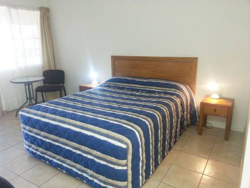 Imagen de la habitación del Motel Tropic Coast. Foto 3