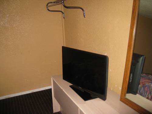 Imagen de la habitación del Motel Two Palms. Foto 12