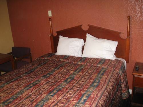 Imagen de la habitación del Motel Two Palms. Foto 16